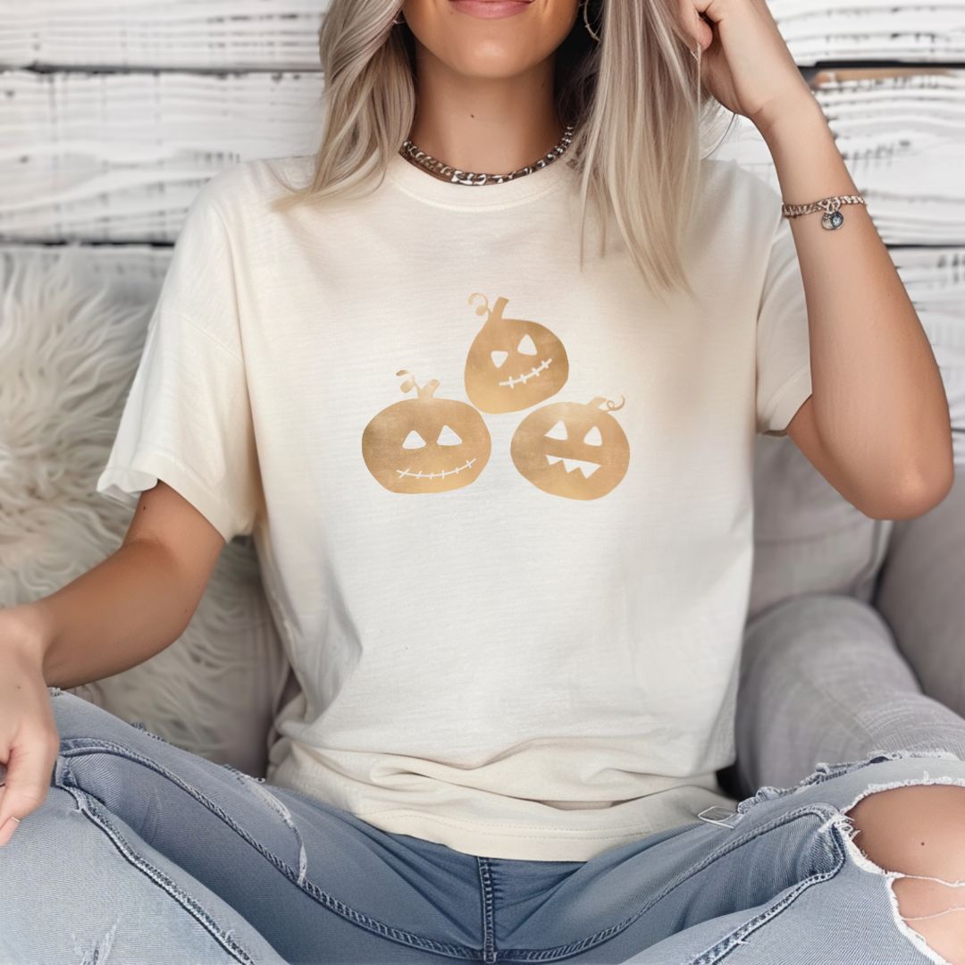 Cute Mini Pumpkins, Halloween, Fall, Autumn, Jack-O-Lanterns T-Shirt