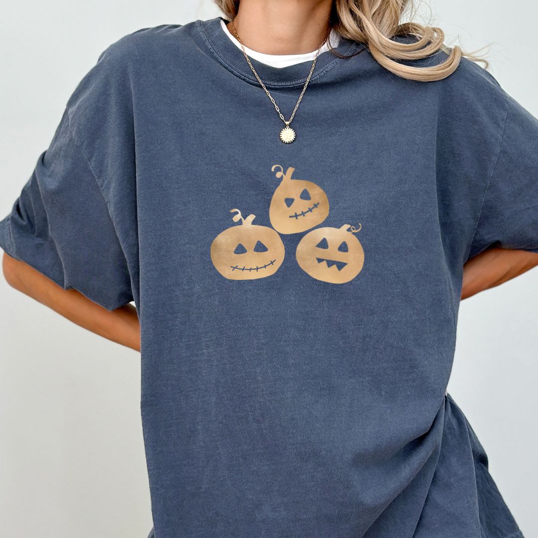 Cute Mini Pumpkins, Halloween, Fall, Autumn, Jack-O-Lanterns T-Shirt